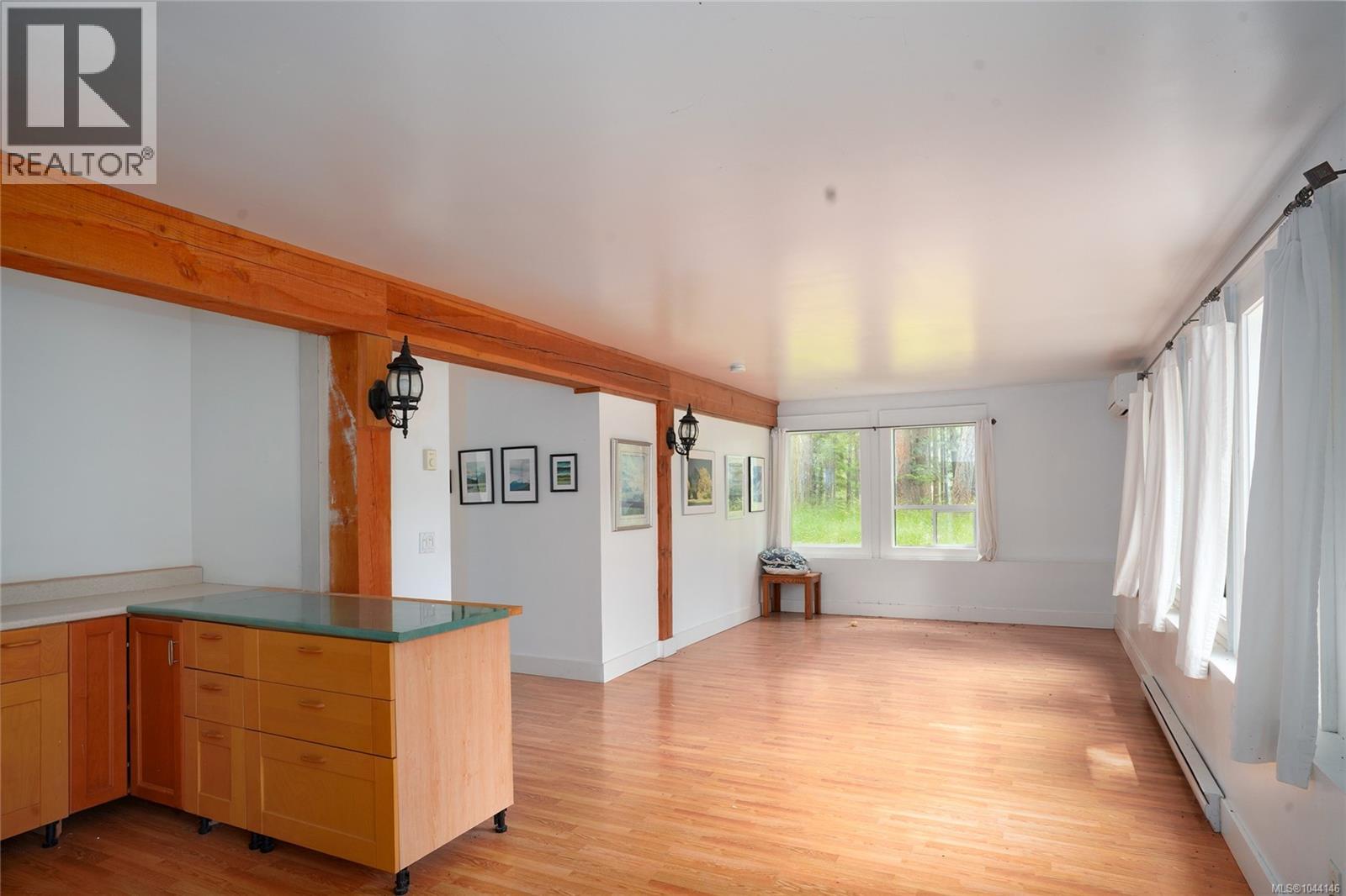 1710 North End Rd - 19