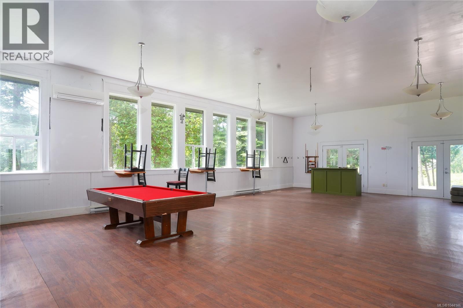1710 North End Rd - 9