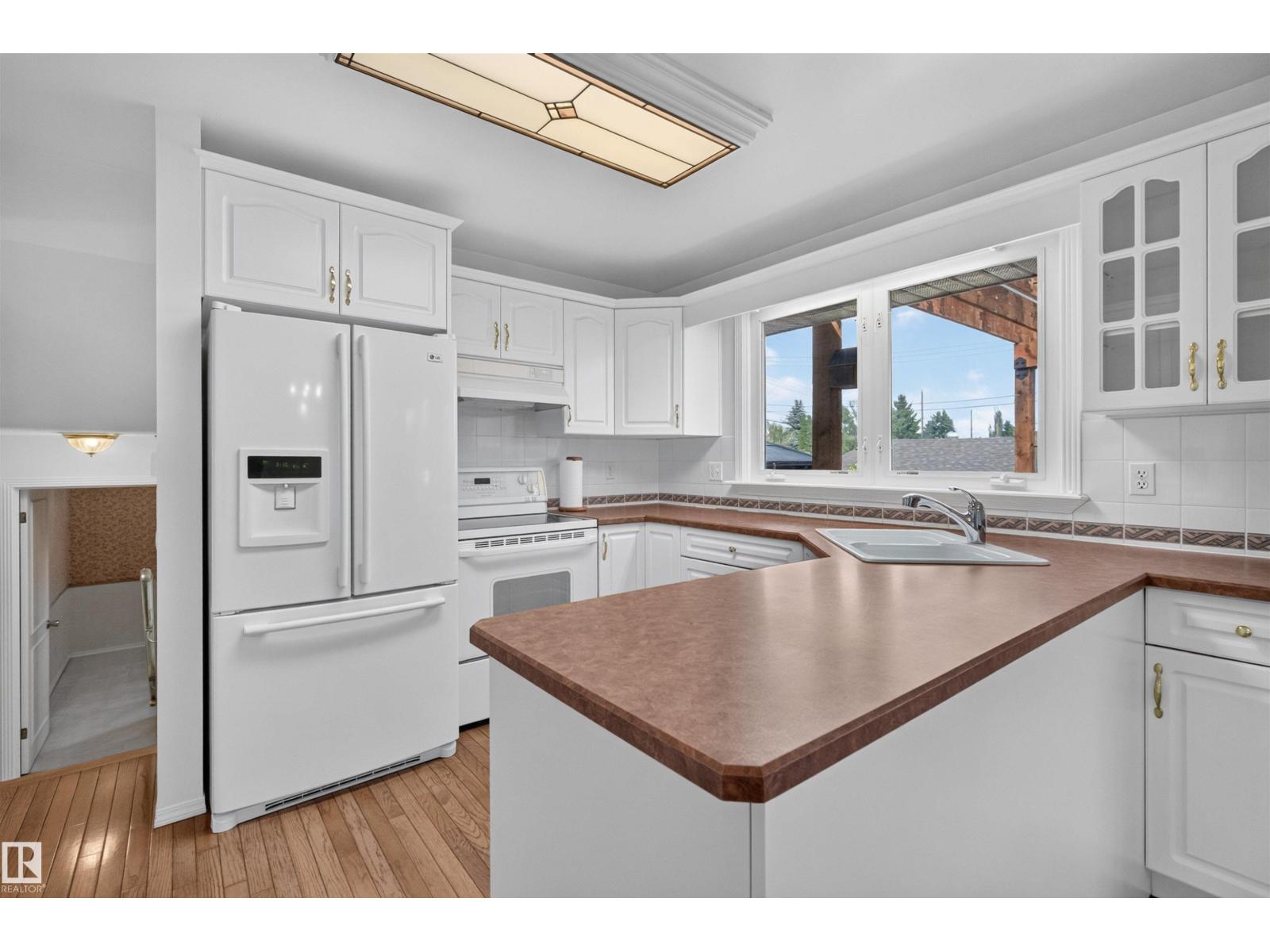 3619 113A ST NW - 10