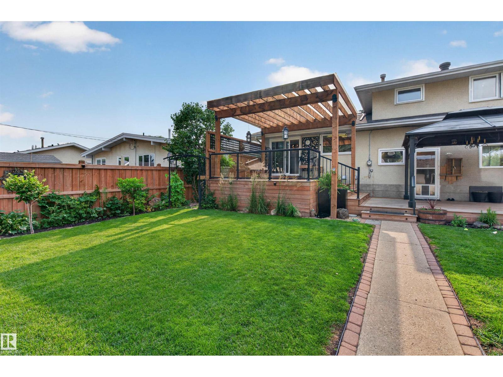 3619 113A ST NW - 43