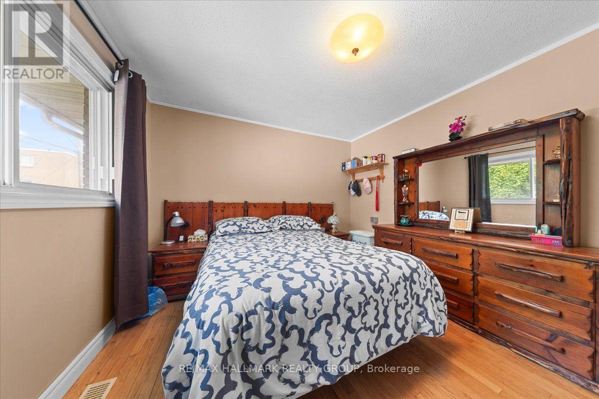 664 CUMMINGS AVENUE - Image 11