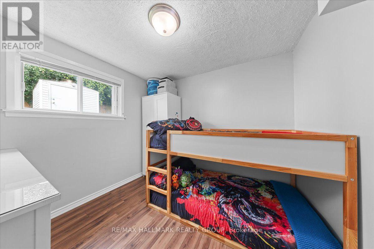 664 CUMMINGS AVENUE - Image 29