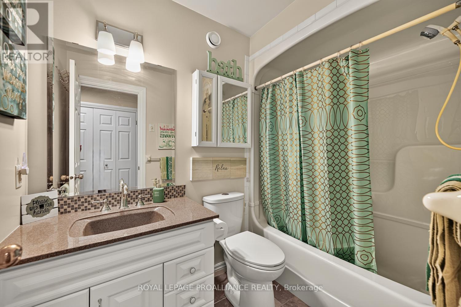 1099 BRIDLEWOOD DRIVE - Image 27