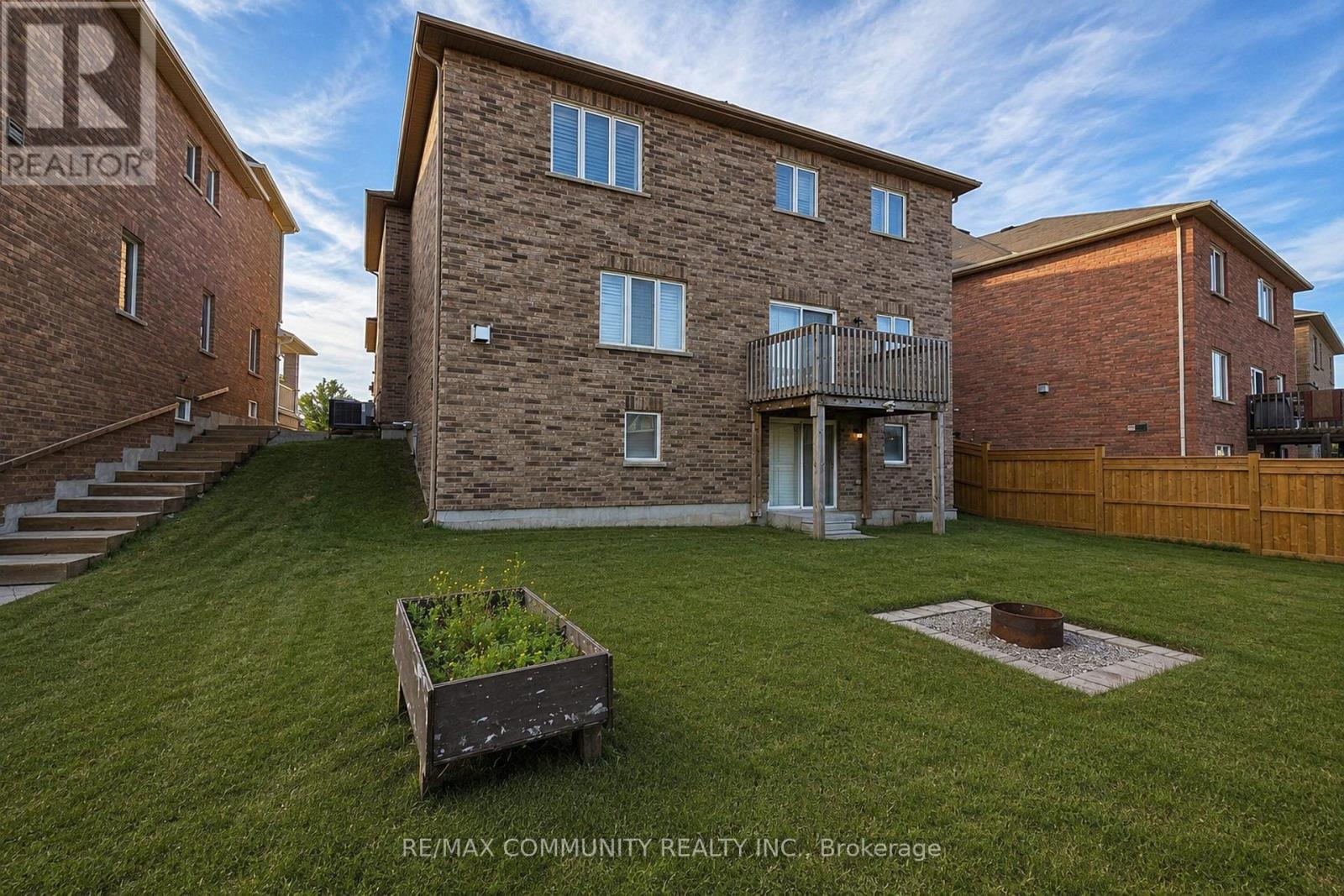 1423 LORMEL GATE AVENUE - 28