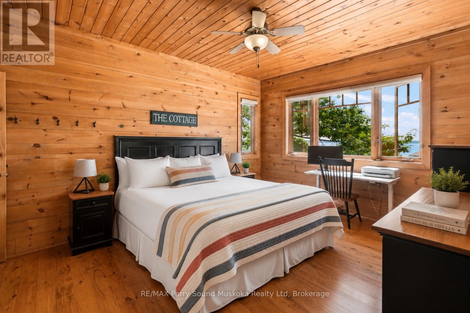 43 15C ISLAND - Image 13