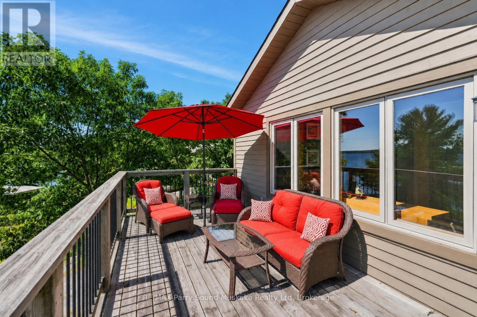 43 15C ISLAND - Image 21