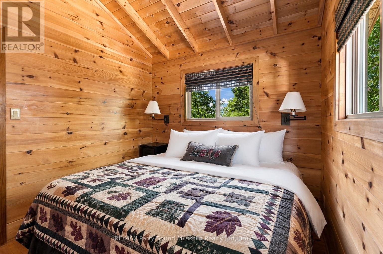 43 15C ISLAND - Image 27