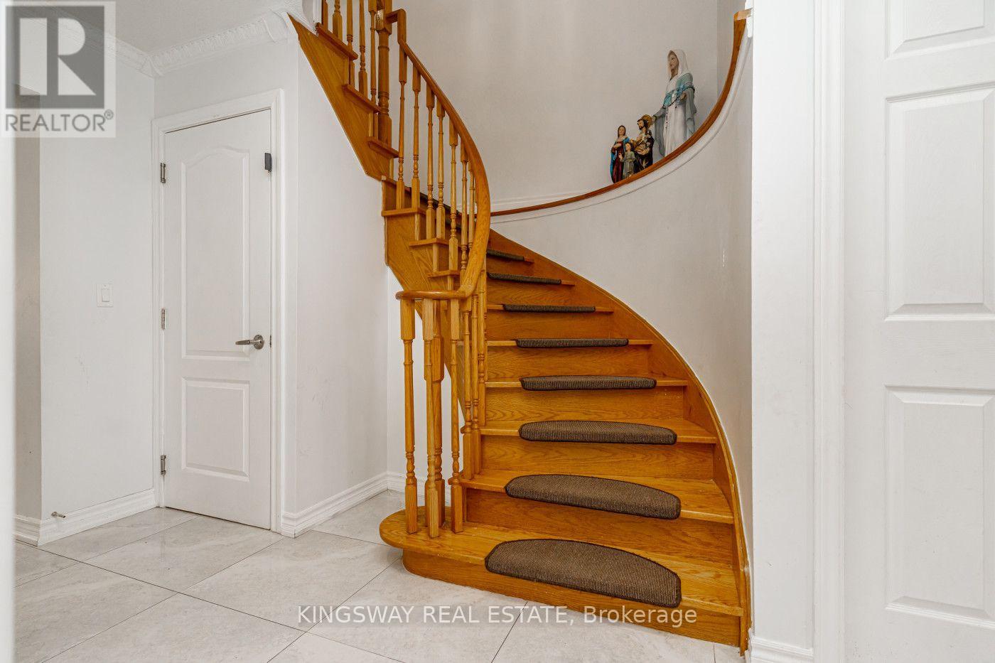 891 STONEBRIDGE AVENUE - 5