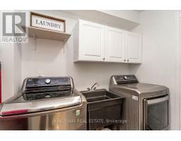 891 Stonebridge Avenue, Mississauga, ON L5V2L3 Photo 17