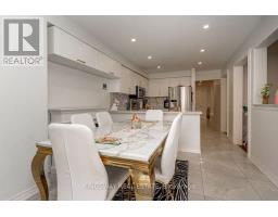 891 Stonebridge Avenue, Mississauga, ON L5V2L3 Photo 8