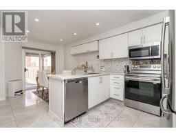 891 Stonebridge Avenue, Mississauga, ON L5V2L3 Photo 9