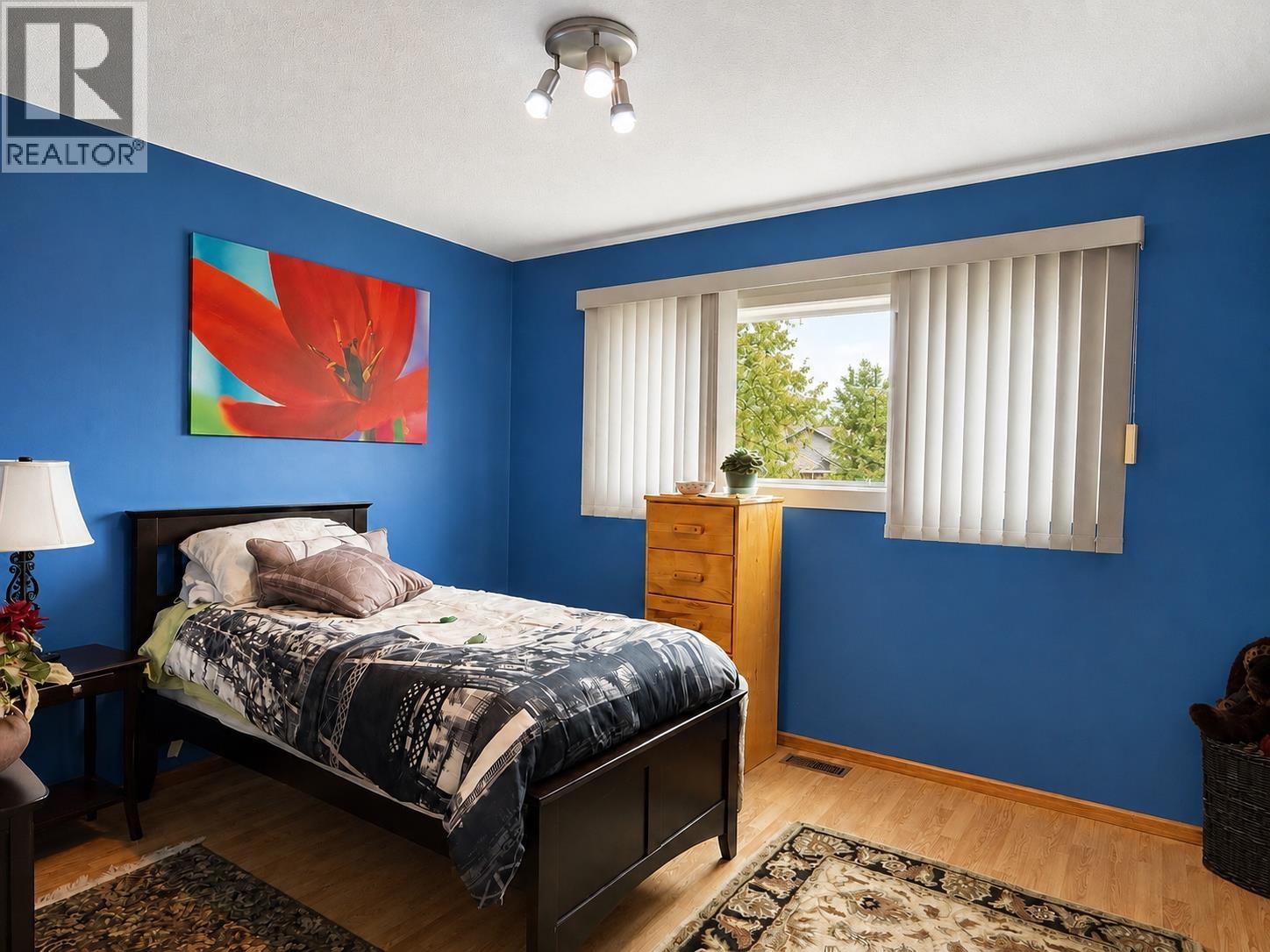 785 IRWIN STREET - 17