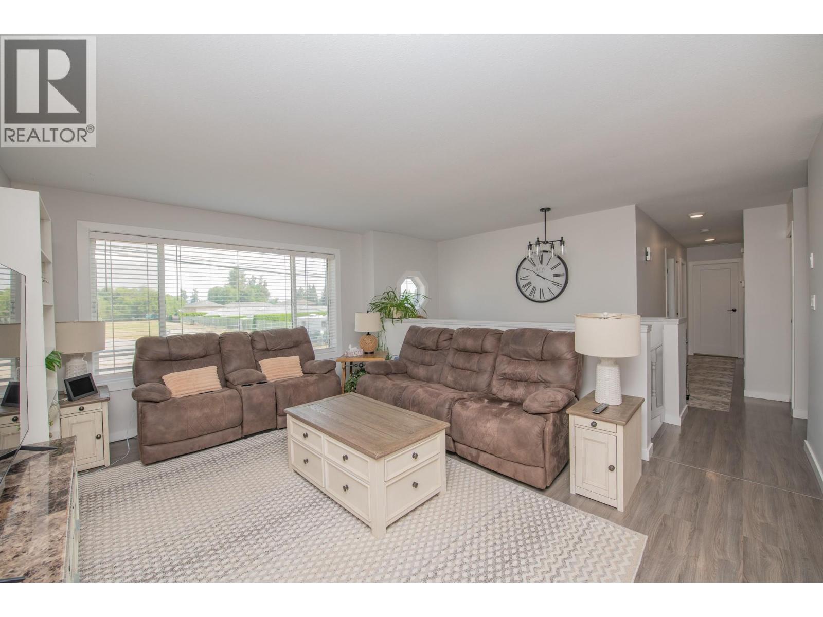 3645 Patten Drive - 8