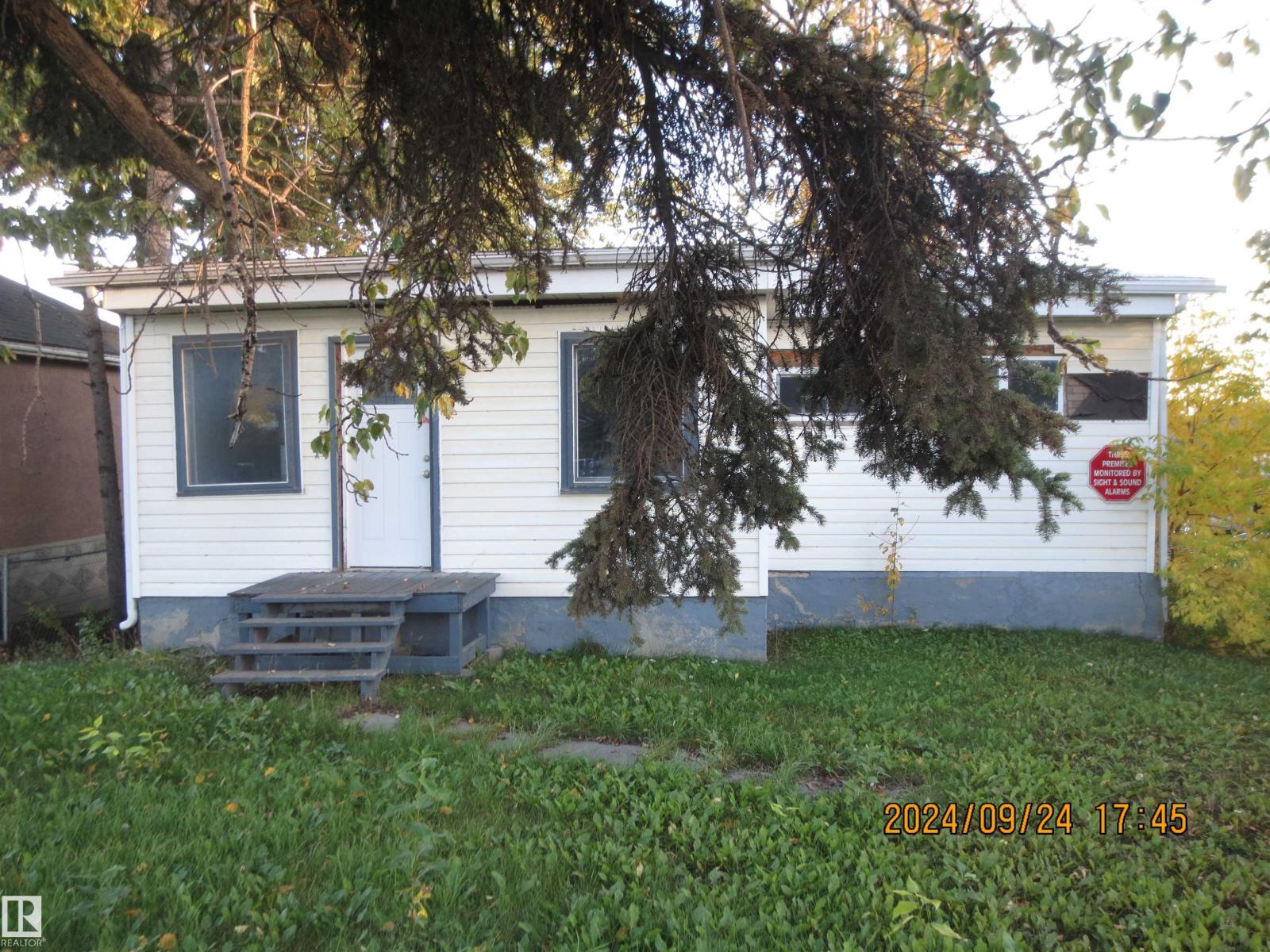 4615 4 Avenue - 12