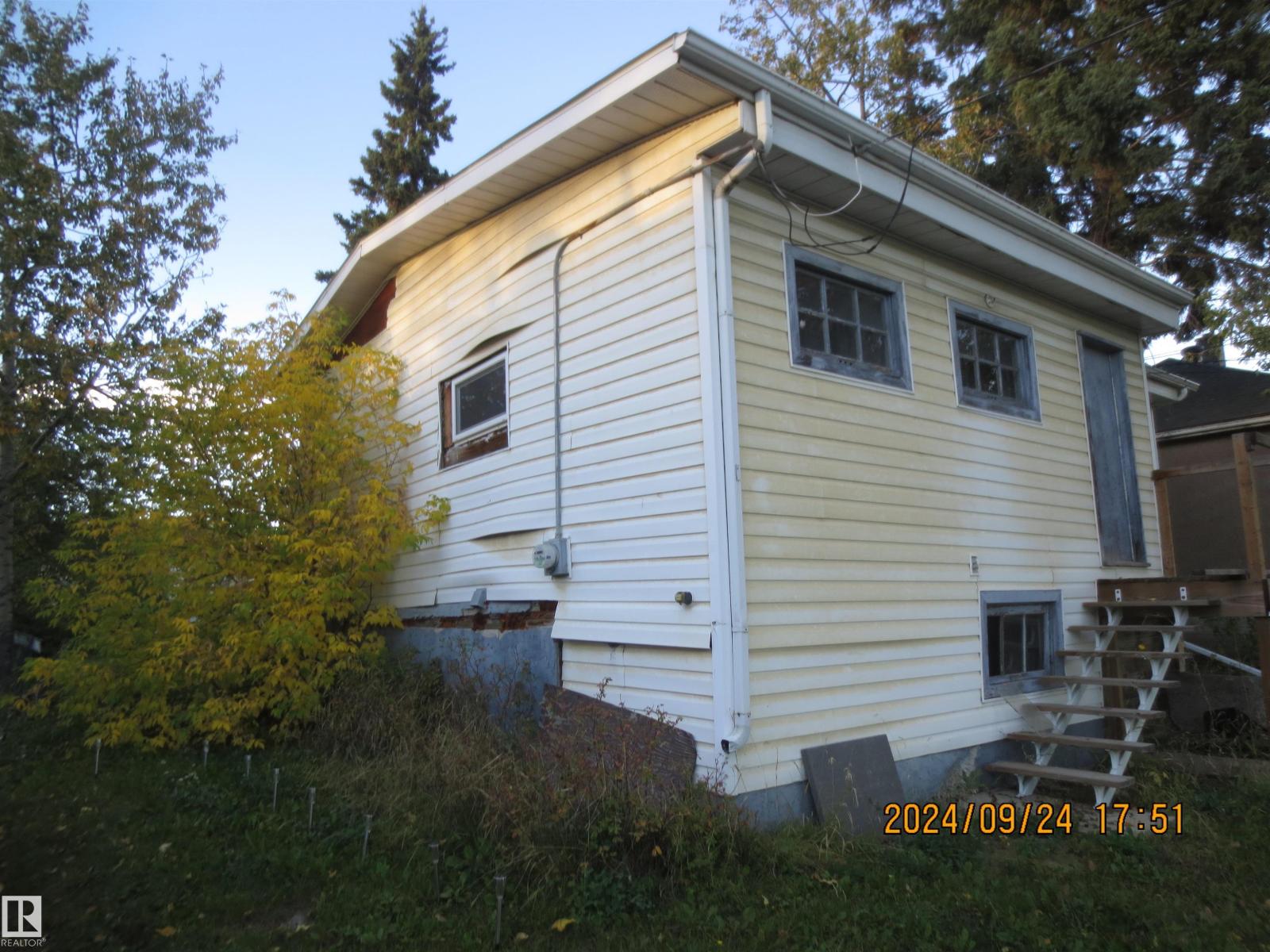 4615 4 Avenue - 15