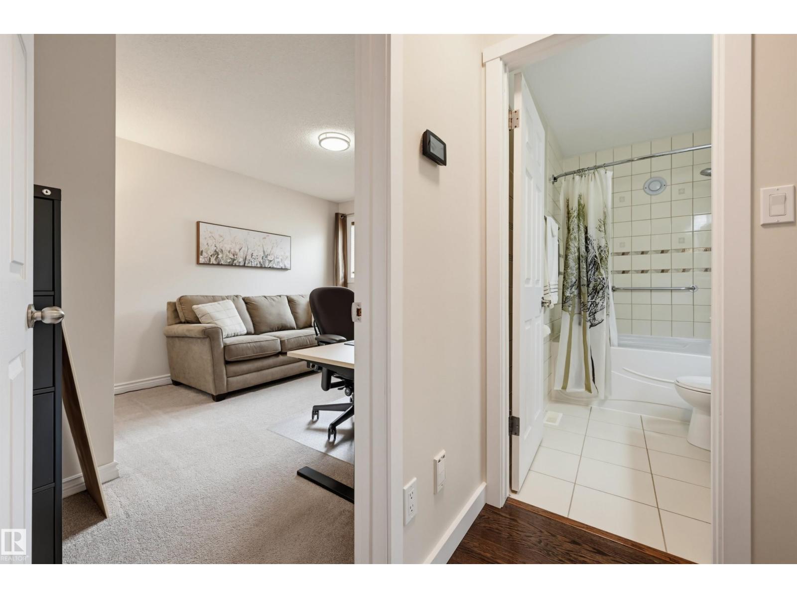 8316 189A ST NW - 17