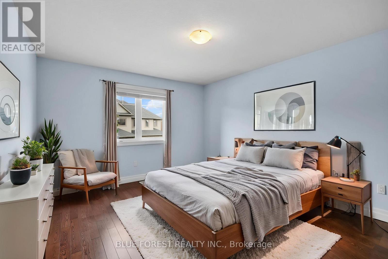 #177 1061 EAGLETRACE DRIVE - 27