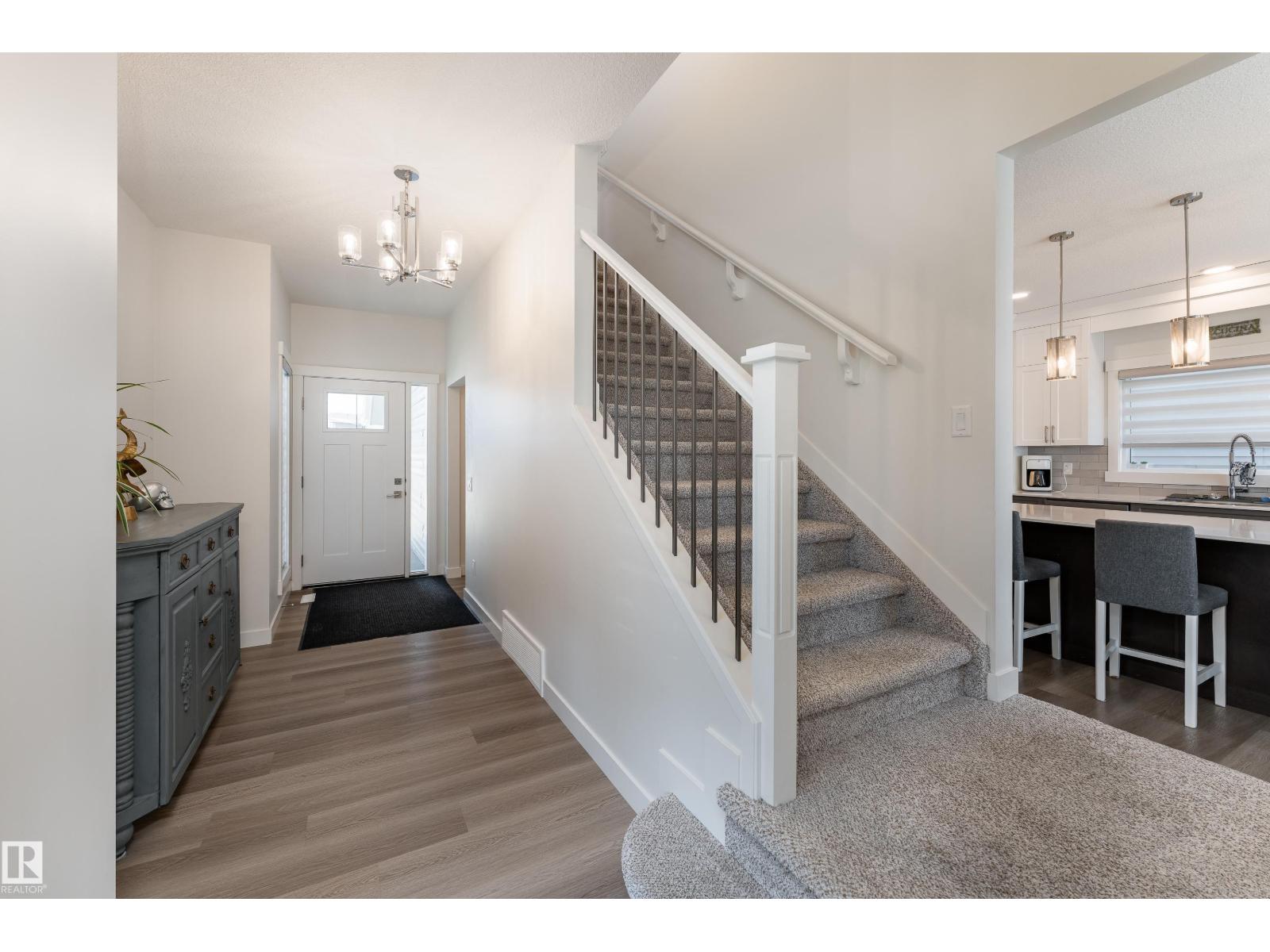 9119 183 Avenue NW - Photo 5