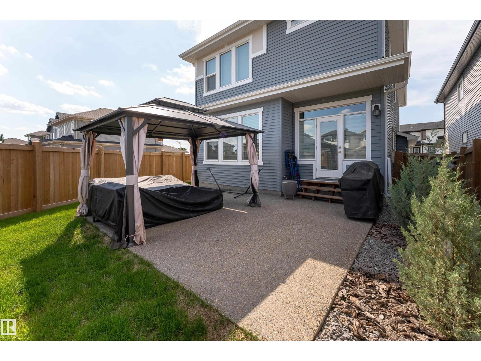 9119 183 AV NW - 38