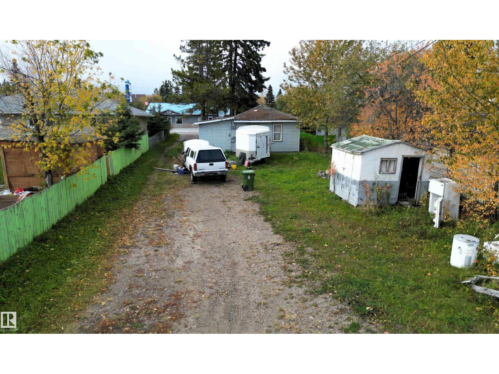 4623 4 Avenue - 6