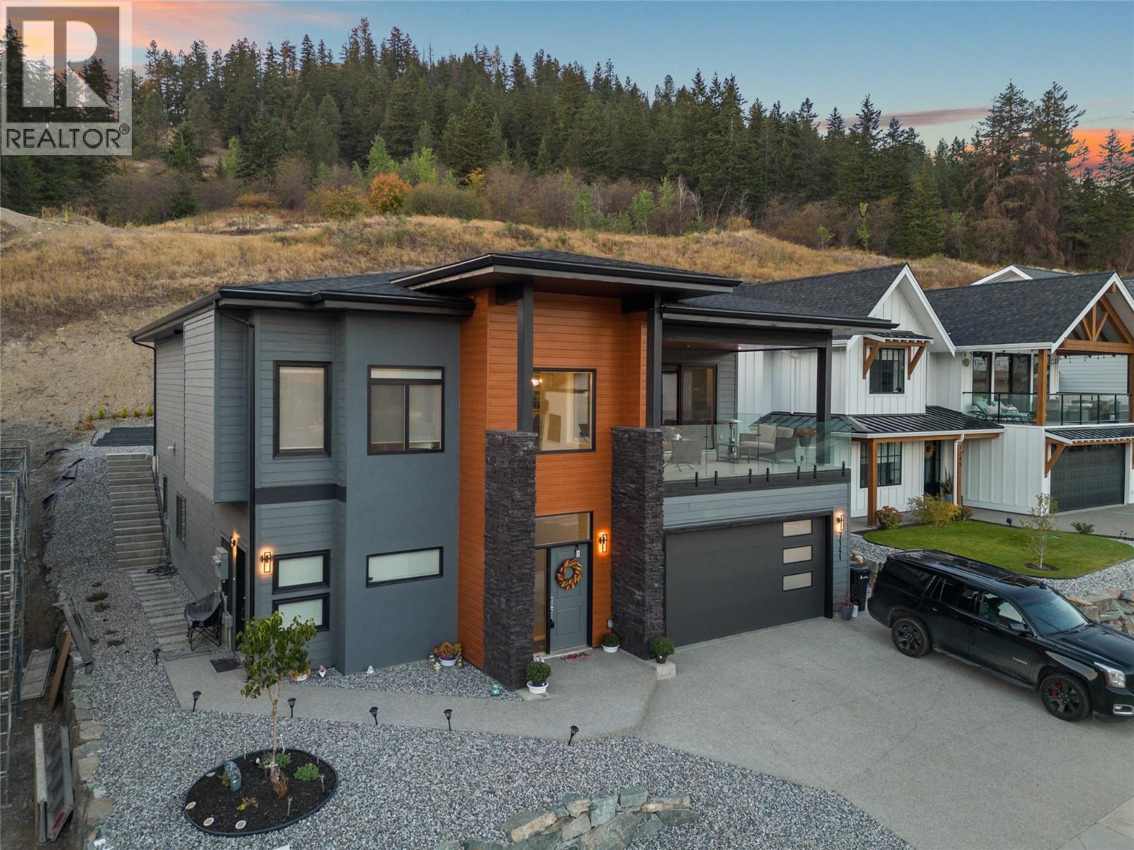 7141 Nakiska Drive, Vernon — photo 2