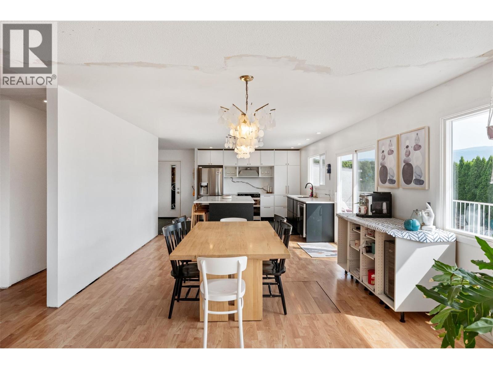 1617 SPARTON Drive - 13