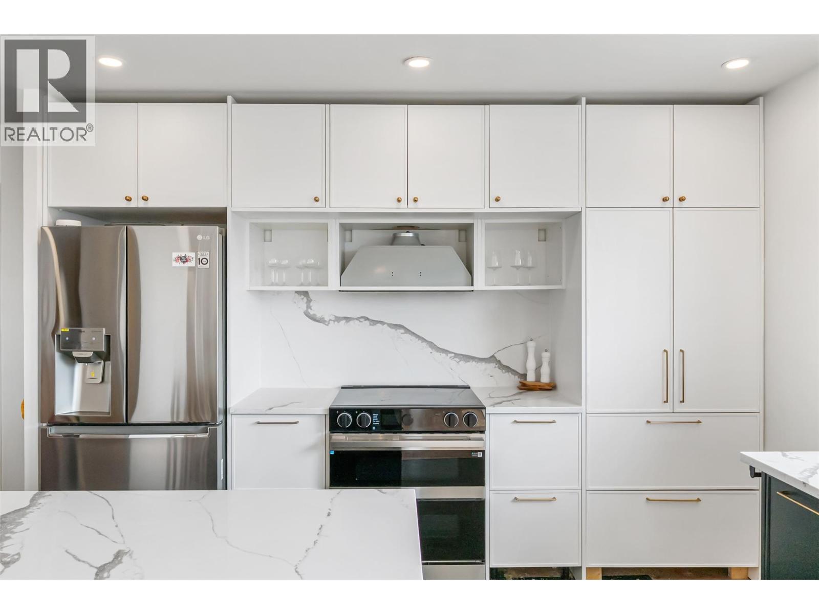 1617 SPARTON Drive, Penticton