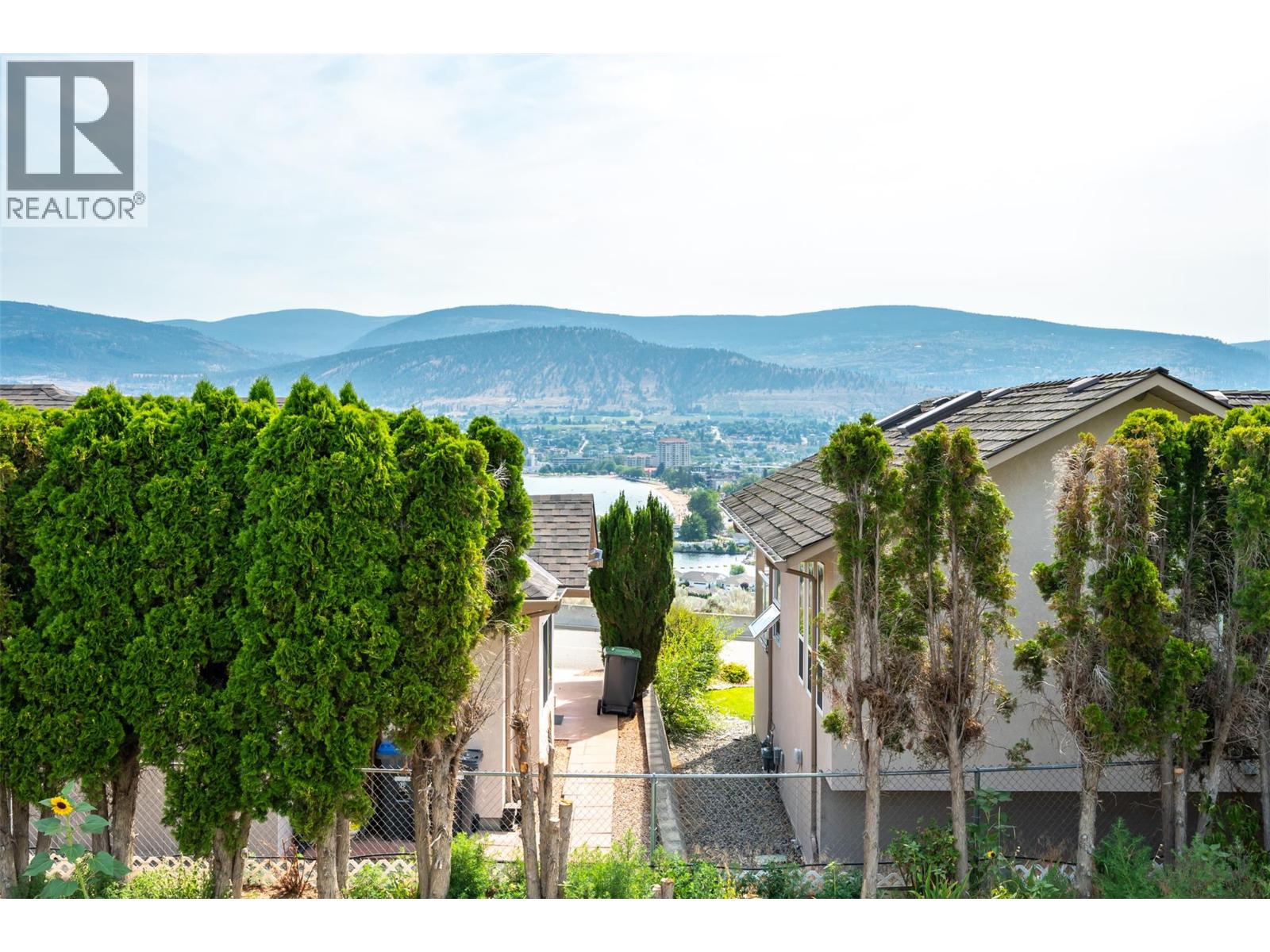 1617 SPARTON Drive, Penticton