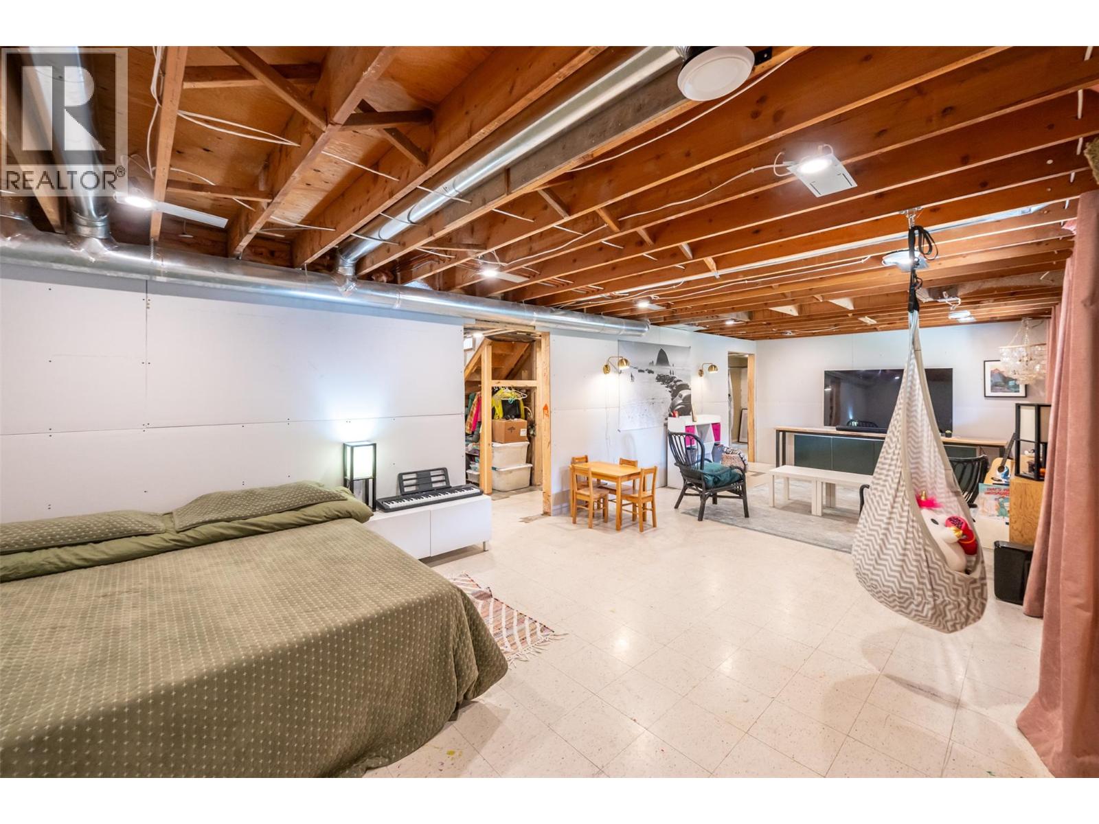 1617 SPARTON Drive - 52