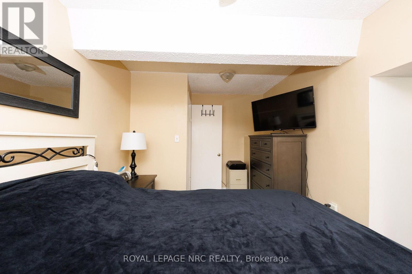 4132 CHIPPAWA PARKWAY - 30