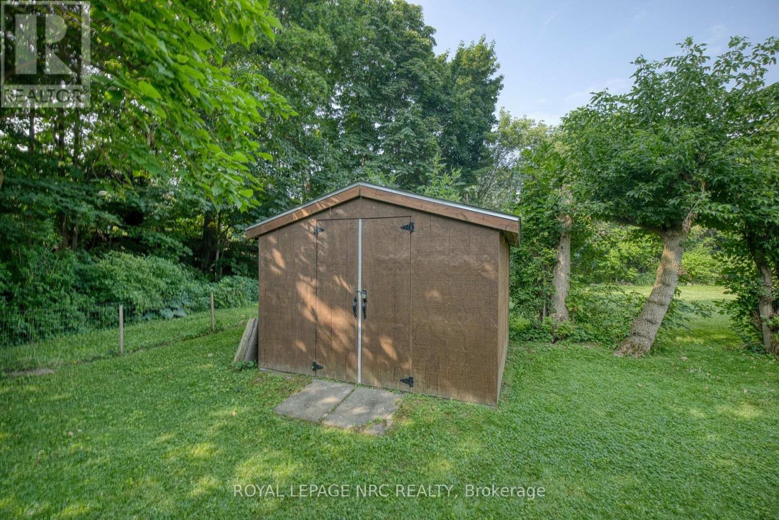 4132 CHIPPAWA PARKWAY - 33