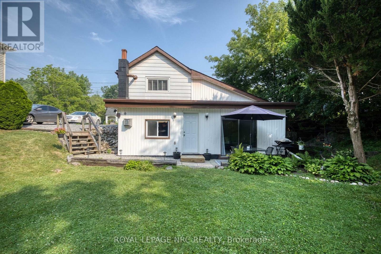 4132 CHIPPAWA PARKWAY - 35
