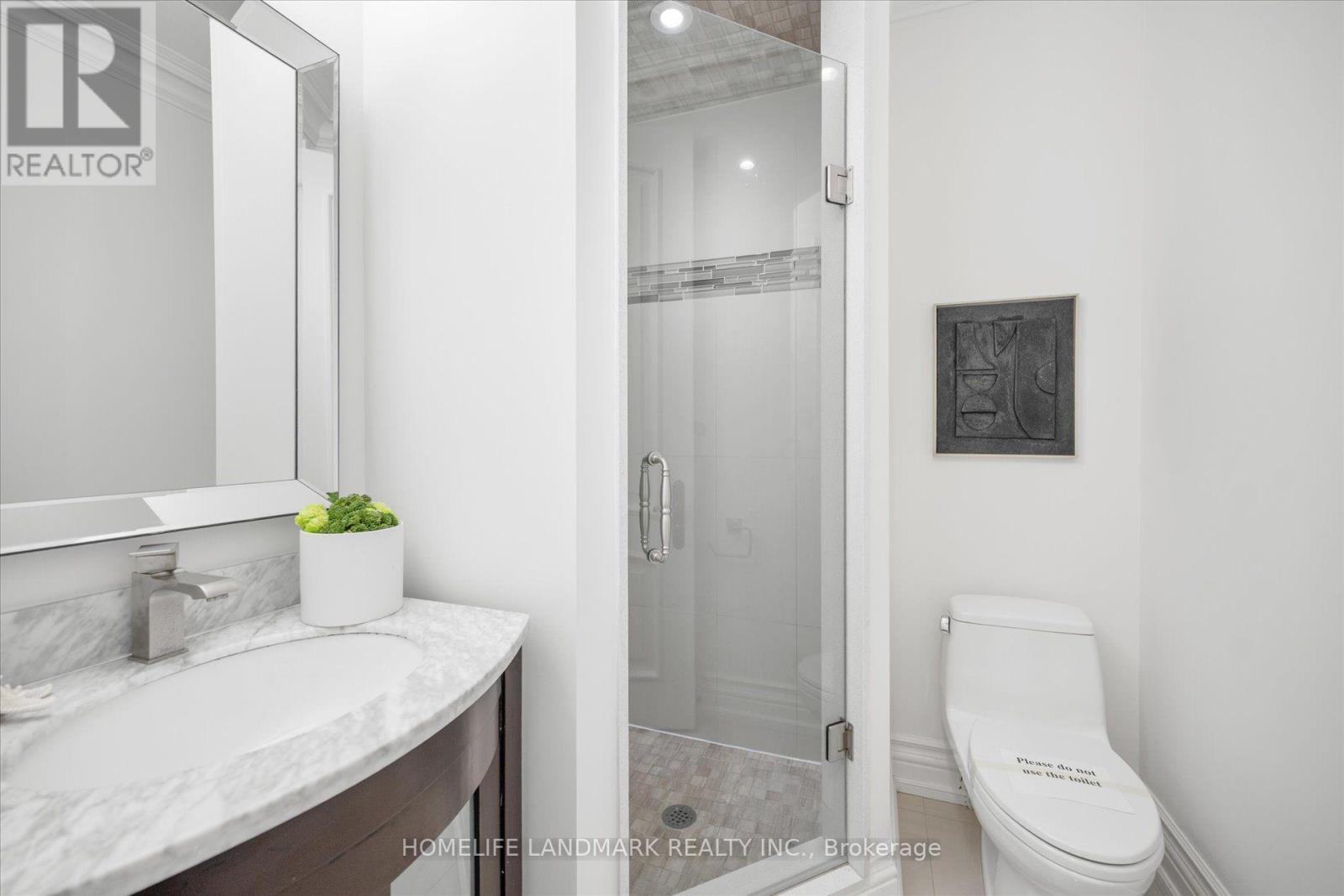 92 CAINES AVENUE - 31