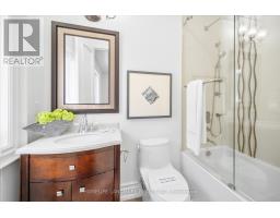 92 Caines Avenue, Toronto, ON M2R2L3 Photo 29