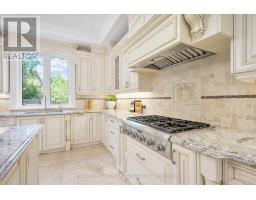 Kitchen - 92 Caines Avenue, Toronto, ON M2R2L3 Photo 8