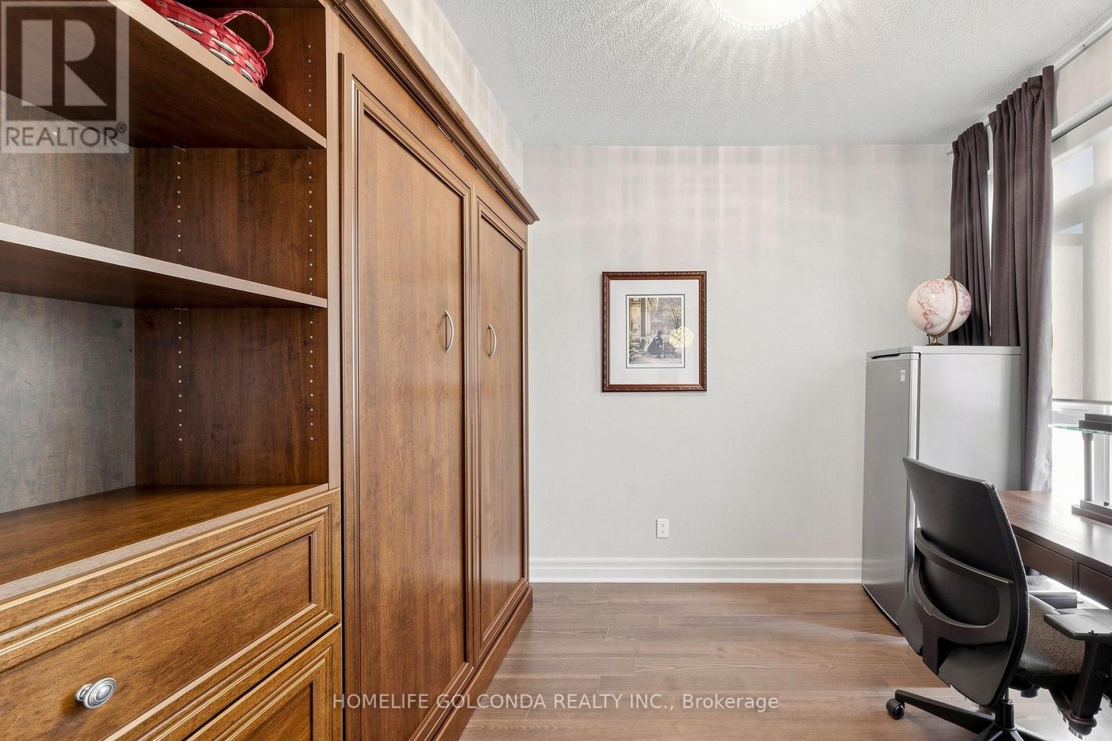 #904 8110 BIRCHMOUNT ROAD - 13