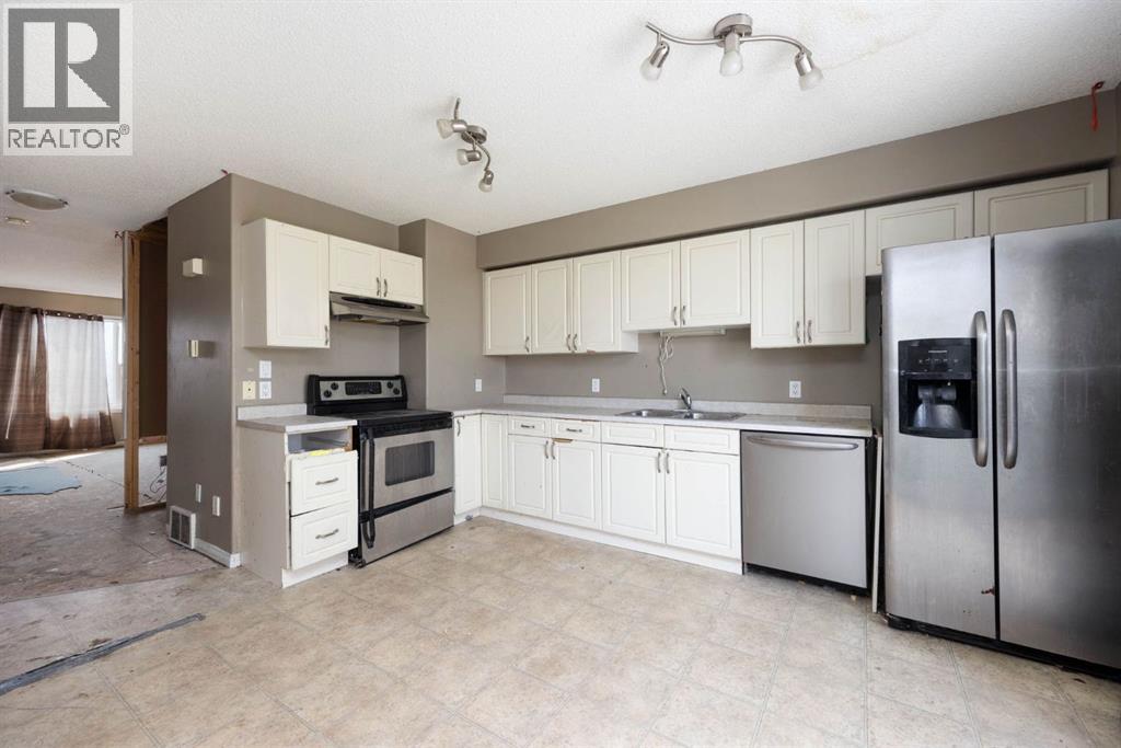 201 Arabian Drive, Fort McMurray