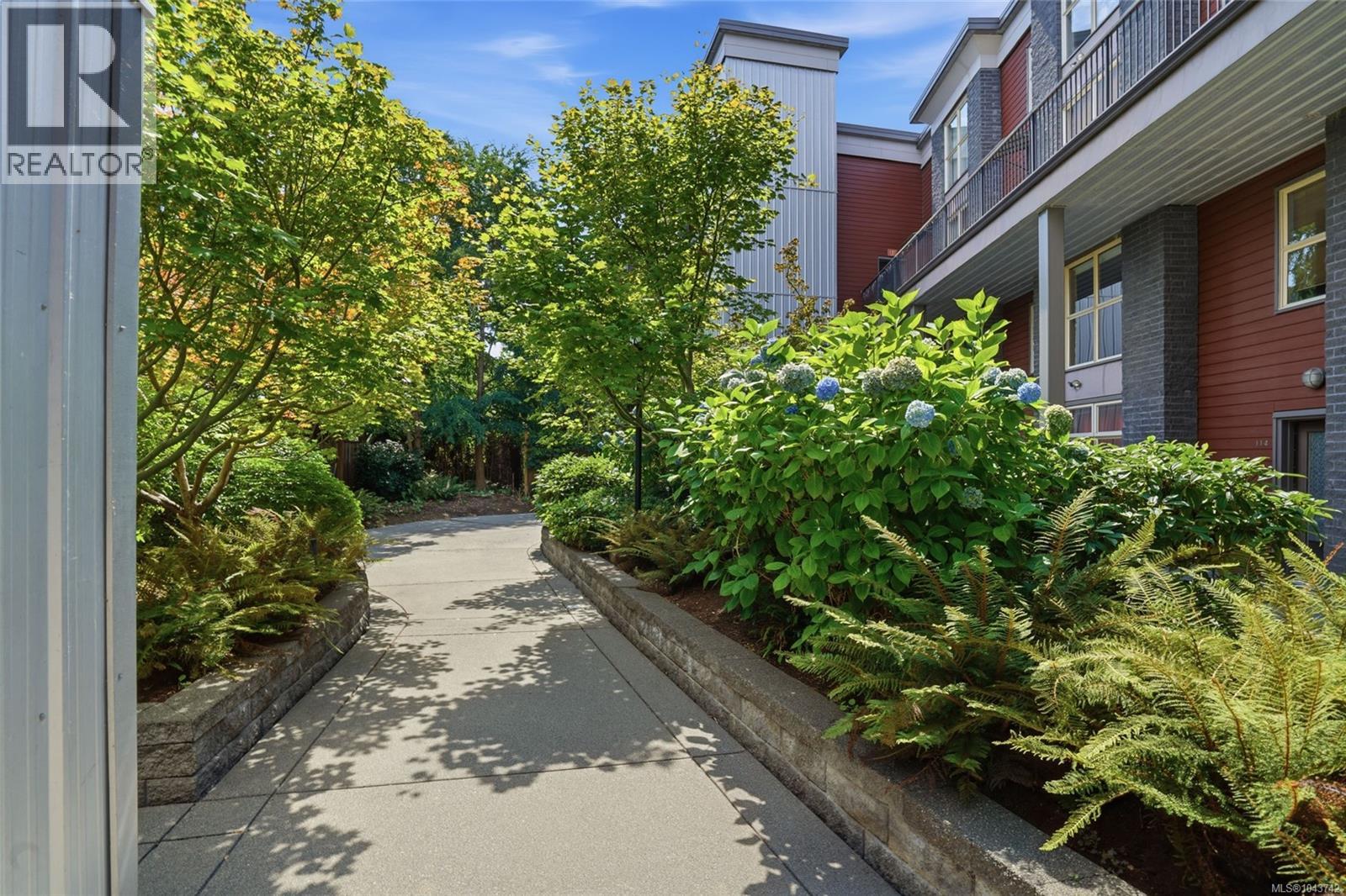 #304 555 Franklyn St - Image 35