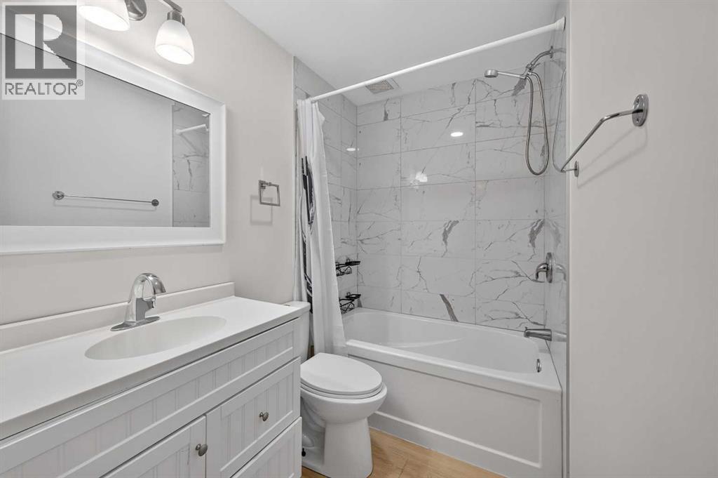 168 Covepark Rise NE - 29