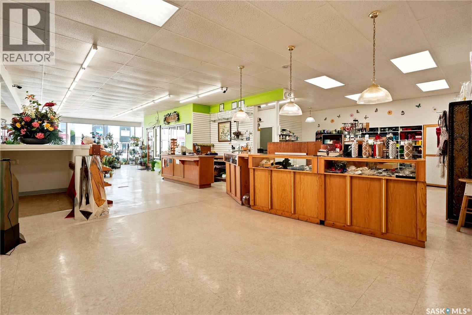 181 Broadway STREET W, Fort Qu'Appelle, Saskatchewan, S0G1S0, Fort Qu'Appelle, Saskatchewan — photo 4 of 5