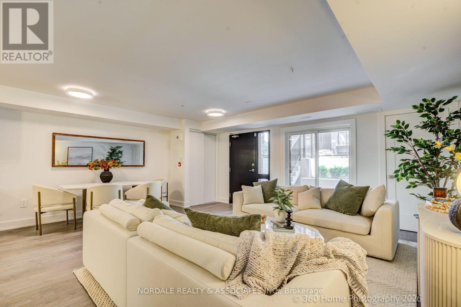 #C102 1660 VICTORIA PARK AVENUE - 6