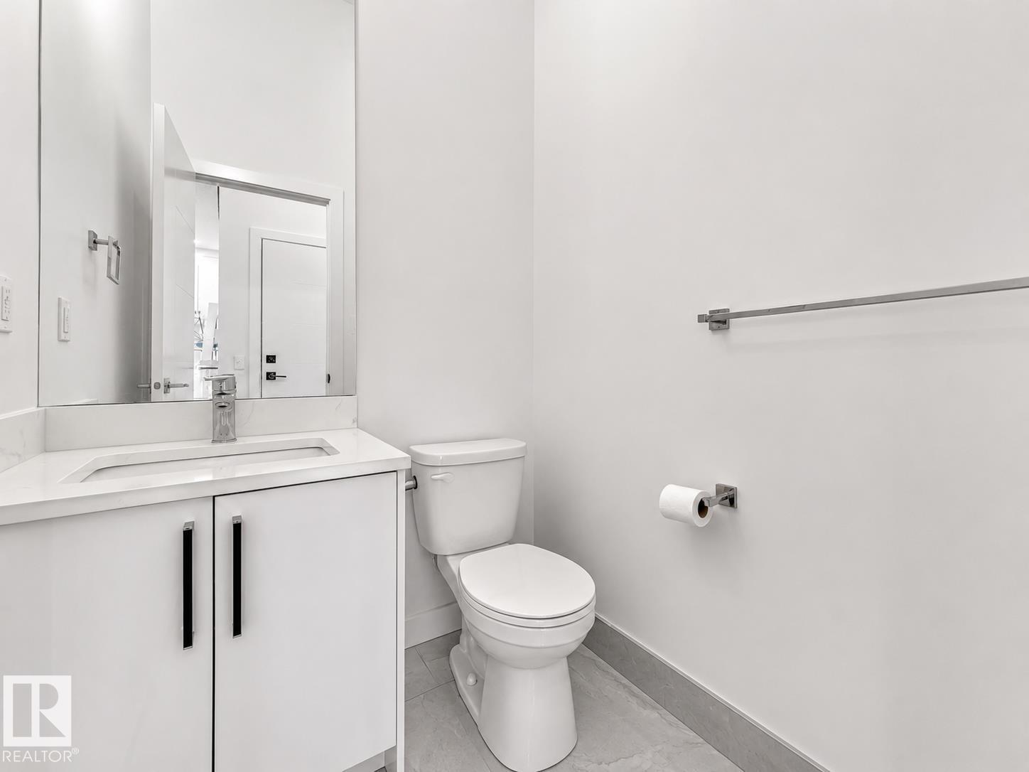 6099 180 AV NW - 11