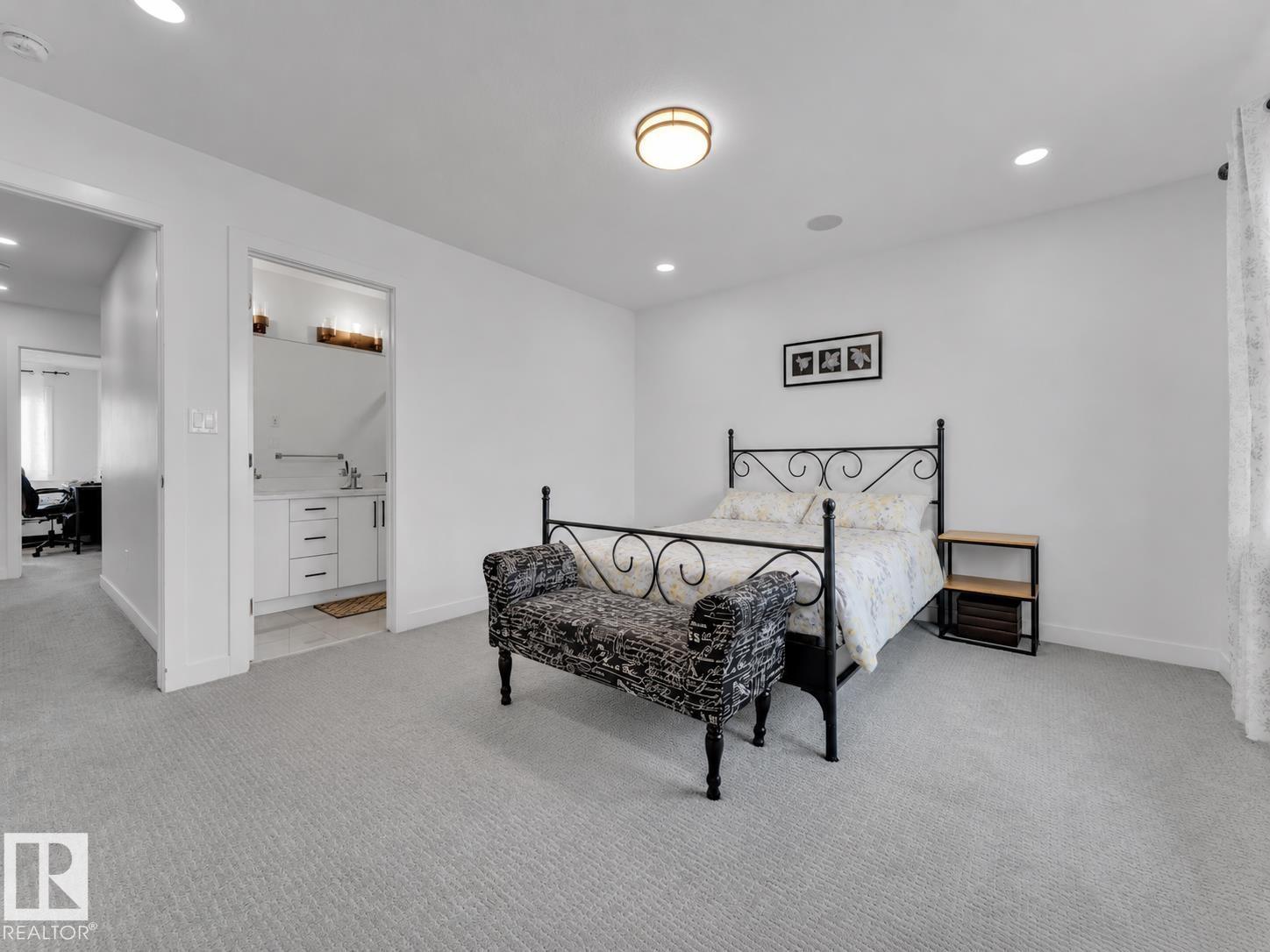 6099 180 AV NW - 19