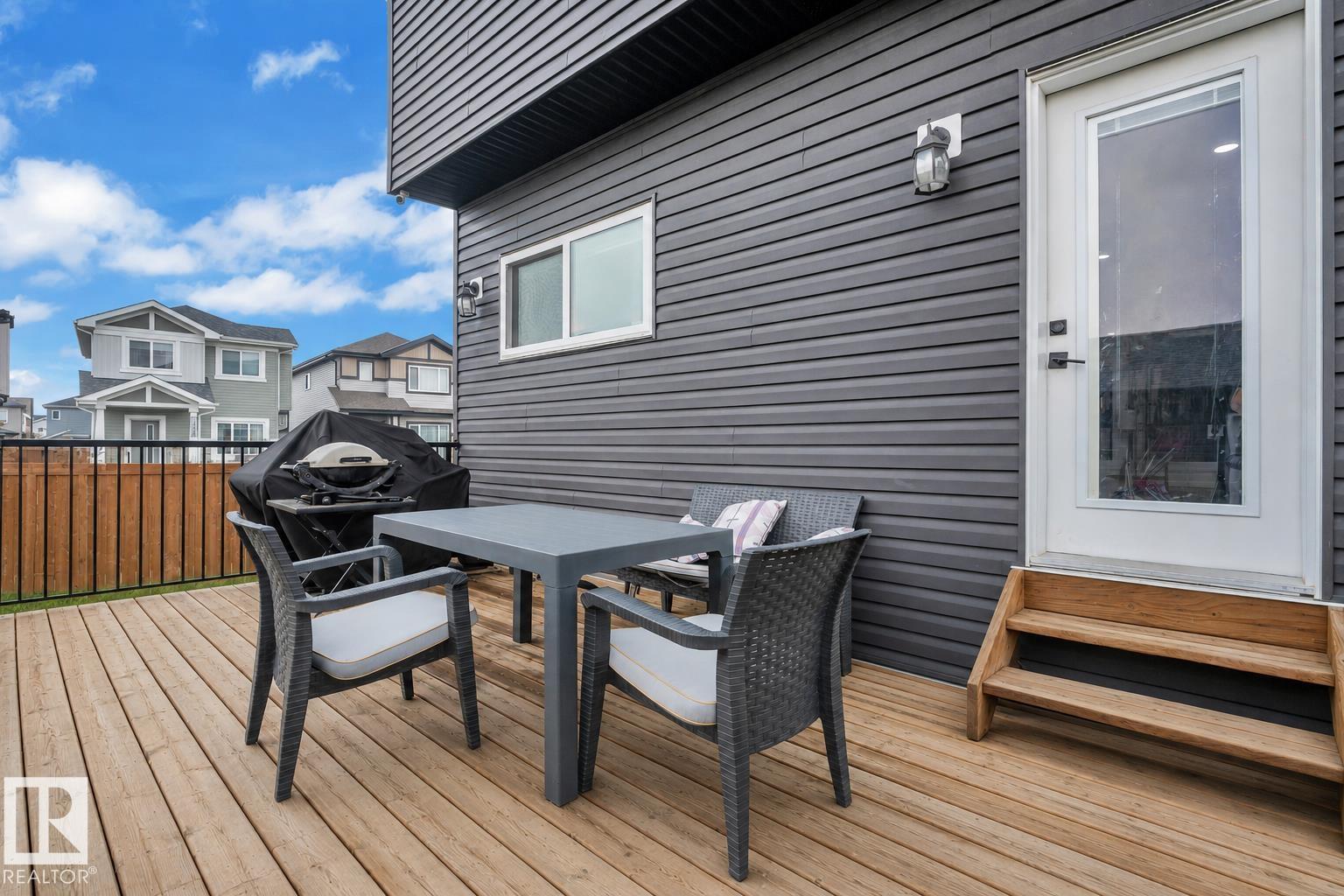 6099 180 AV NW - 29