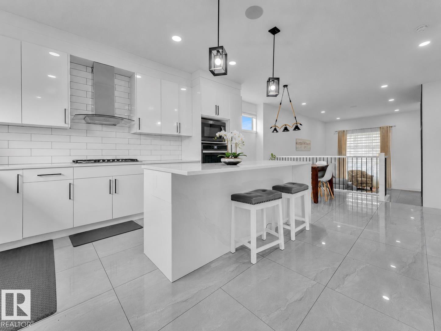 6099 180 AV NW - 8