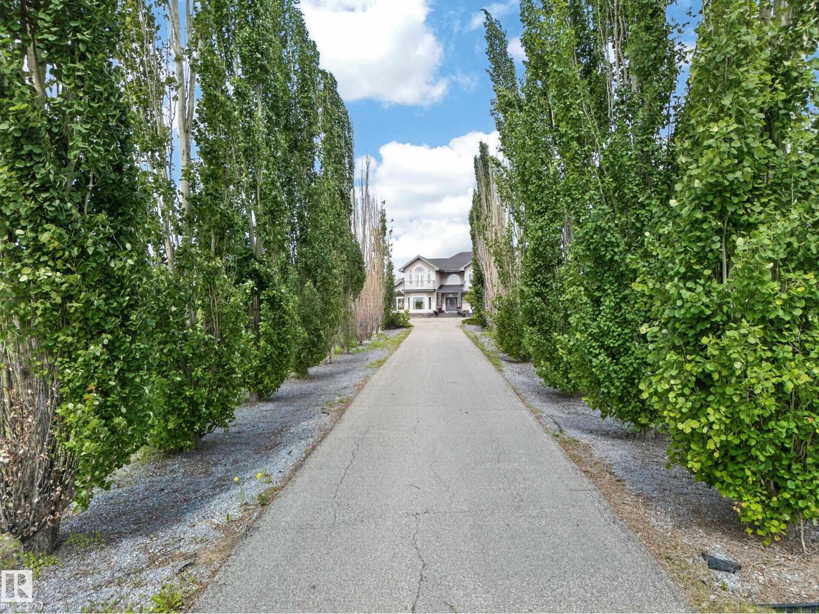 #50 52216 RGE ROAD 233 - 7