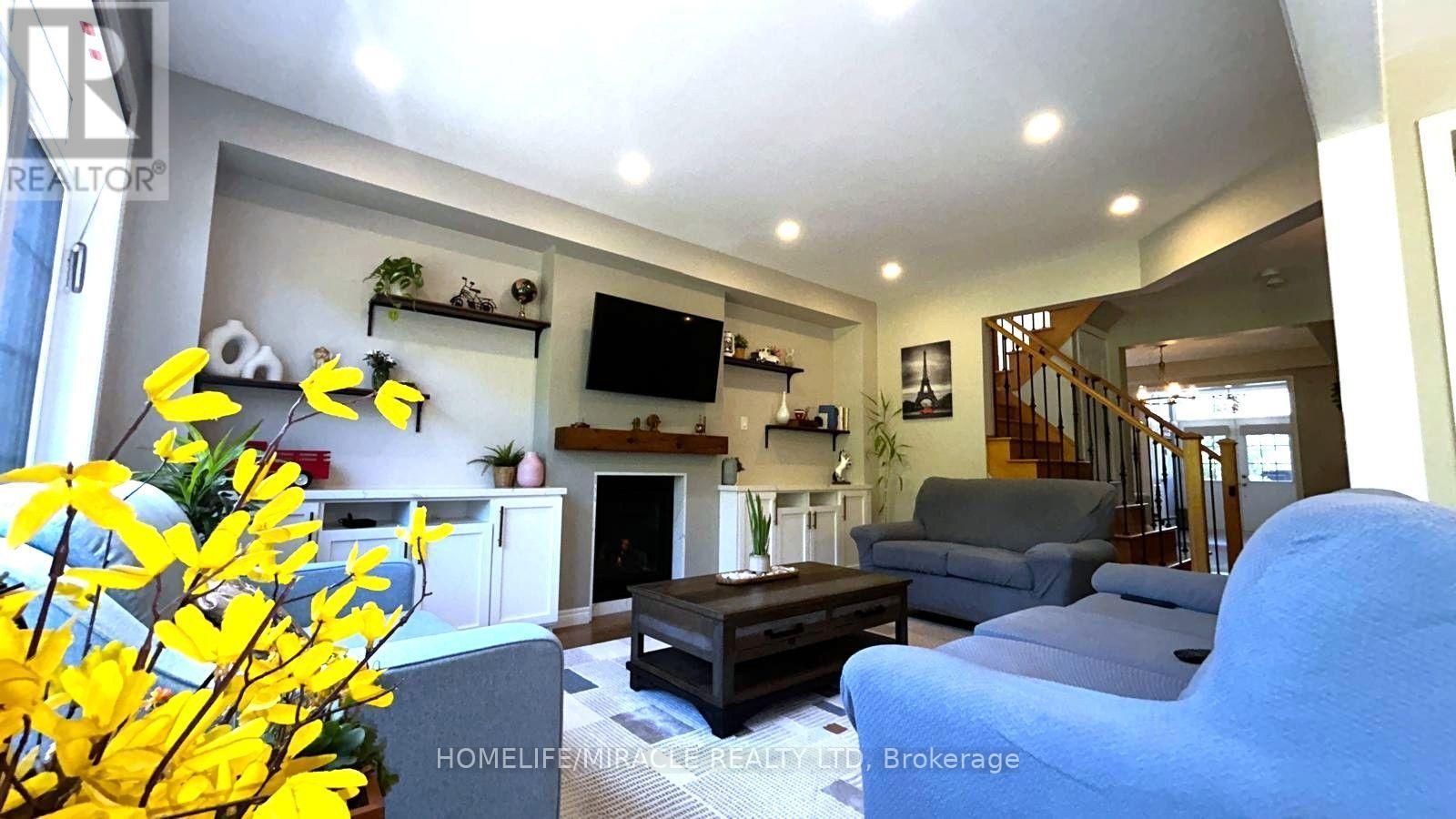 185 THORNBUSH BOULEVARD - 17