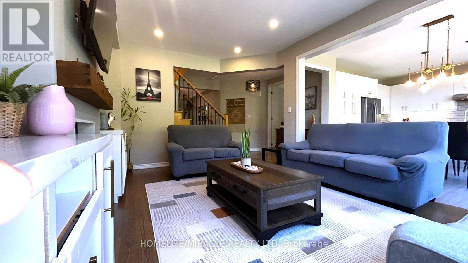 185 THORNBUSH BOULEVARD - 18