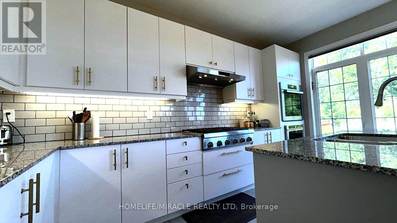 185 THORNBUSH BOULEVARD - 23
