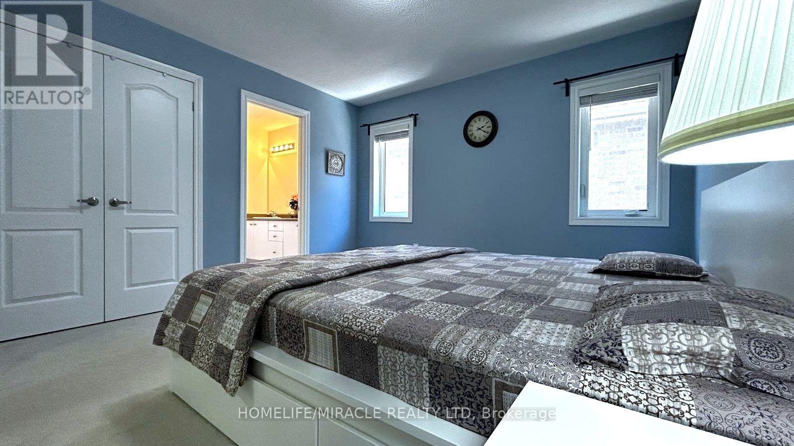 185 THORNBUSH BOULEVARD - 43
